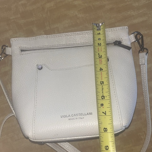 Viola Castellani creamy soft leather Crossbody Bag  gunmetal hardware preowned - Picture 9 of 11